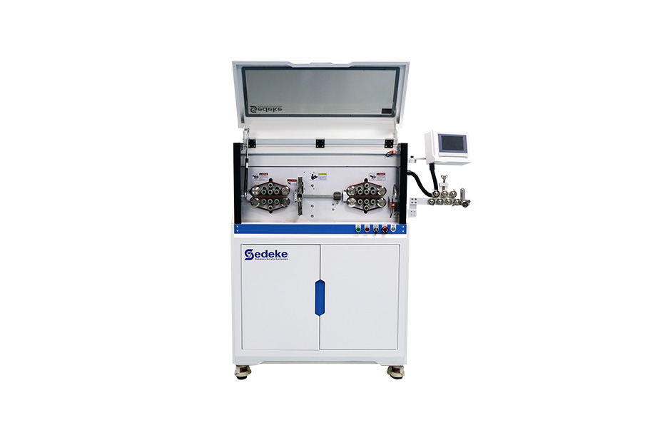 Multi-core Cable Cutting at Stripping Machine