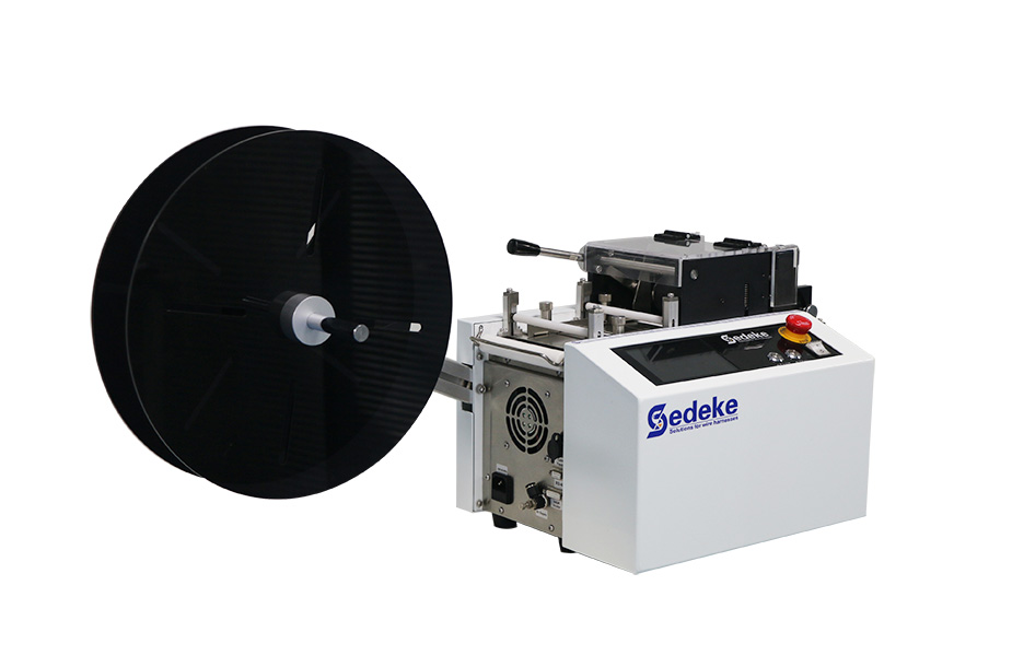 Tagliatrice EC-6800