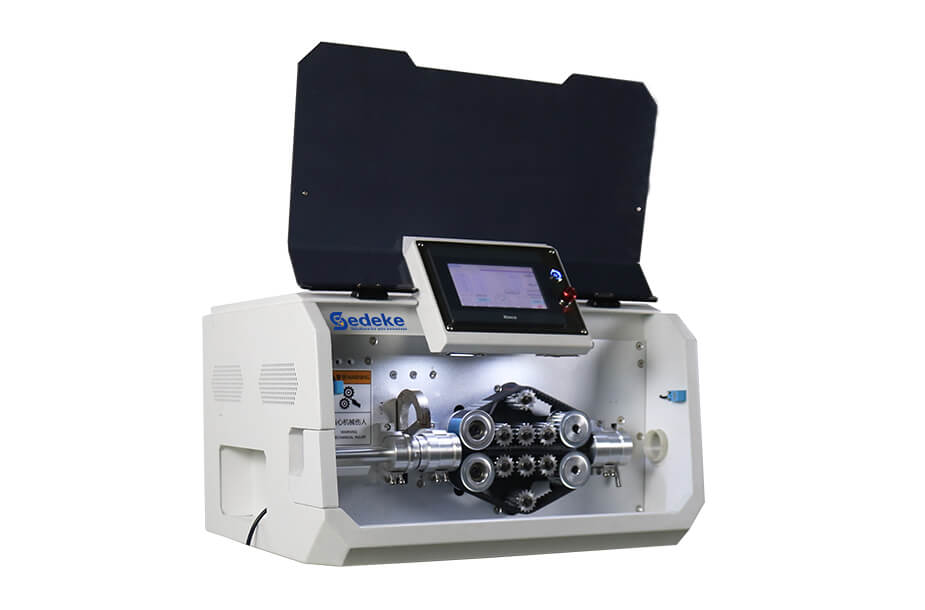 EC-830 Wellrohr-Schneidemaschine