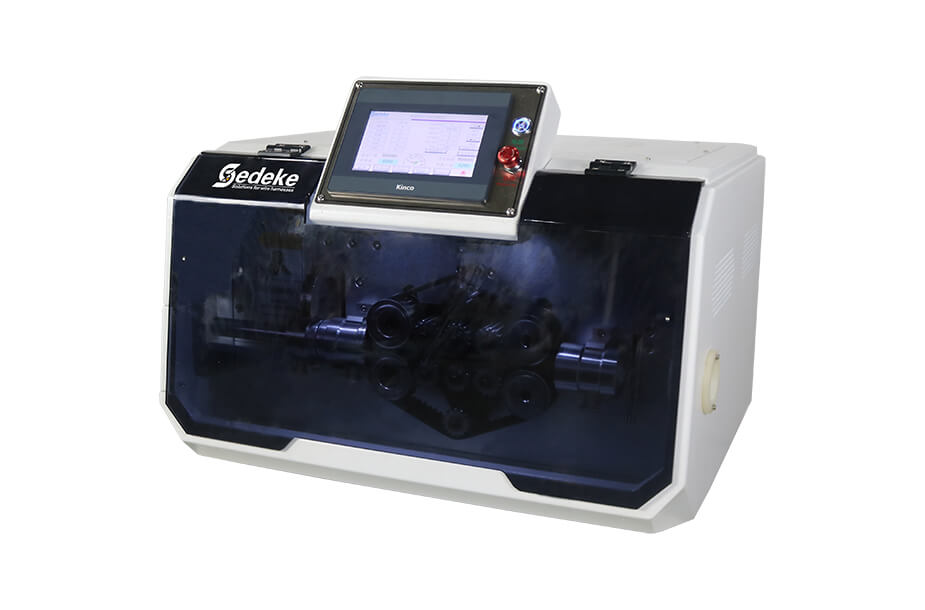 EC-830 Wellrohr-Schneidemaschine