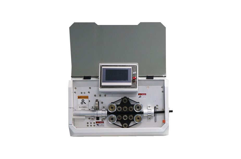 Magni tal-Qtugħ tat-Tubi EC-830