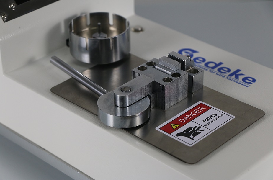 PFM300 Terminal Pulling Force Tester