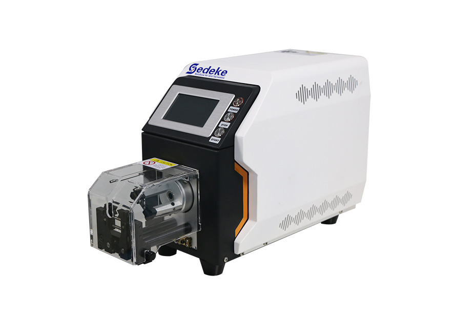 CS-5507 Automatyczna maszyna do ściągania izolacji z kabli koncentrycznych